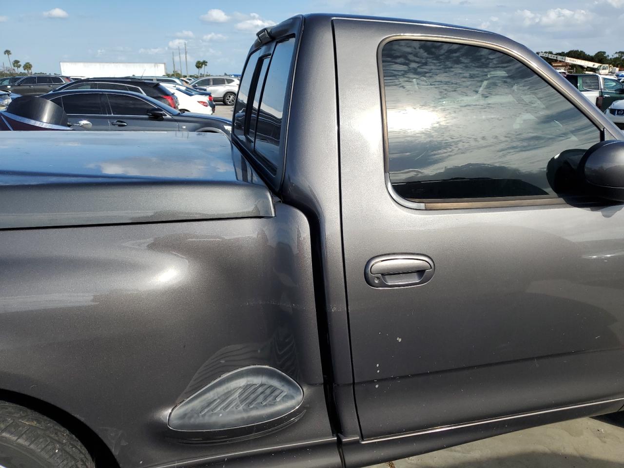 2003 Ford F-150 - Image 10