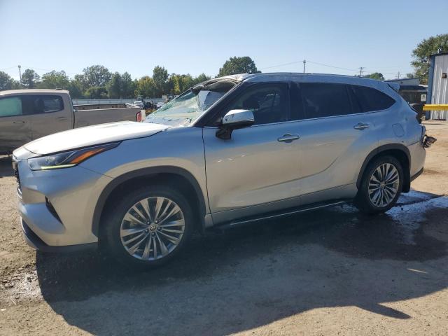 2020 Toyota Highlander Platinum