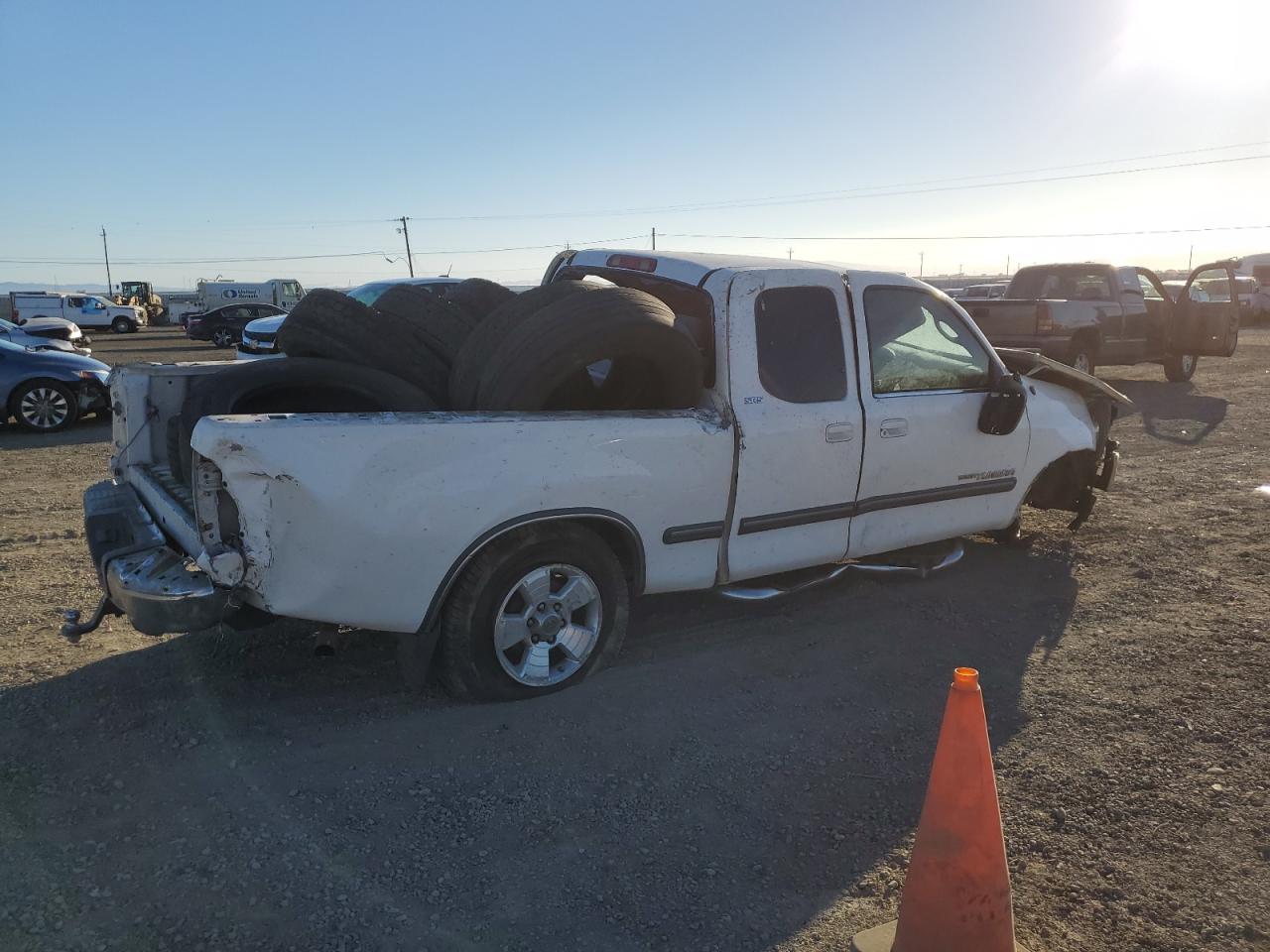 2002 Toyota Tundra - Image 3