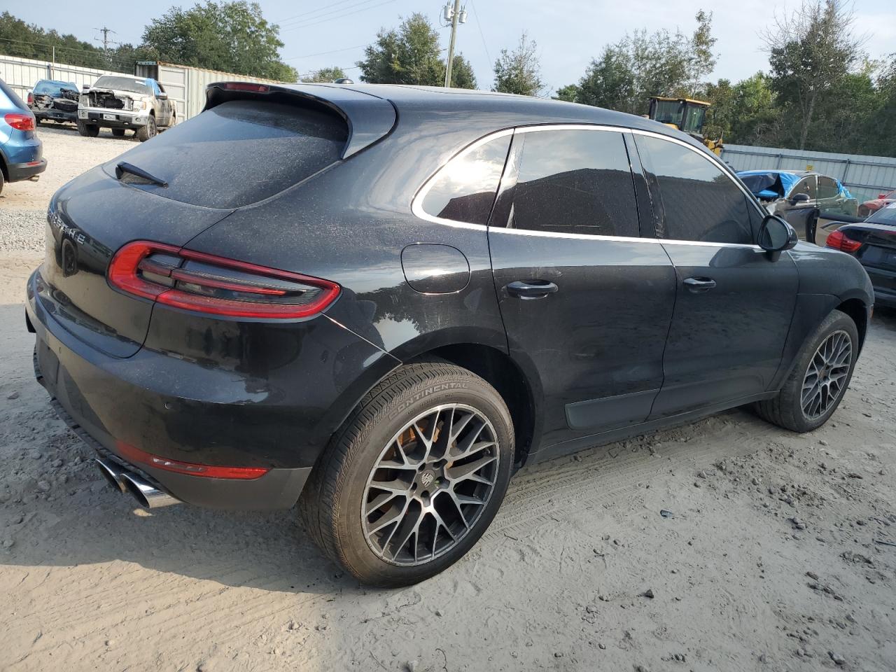 2015 Porsche Macan S VIN: WP1AB2A58FLB65708 Lot: 75293504