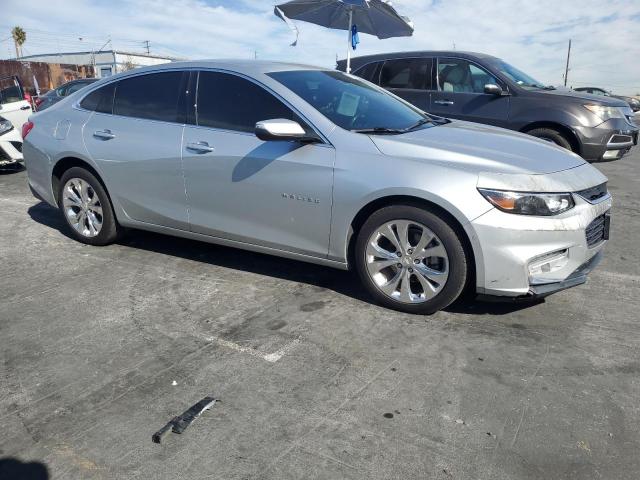  CHEVROLET MALIBU 2018 Srebrny