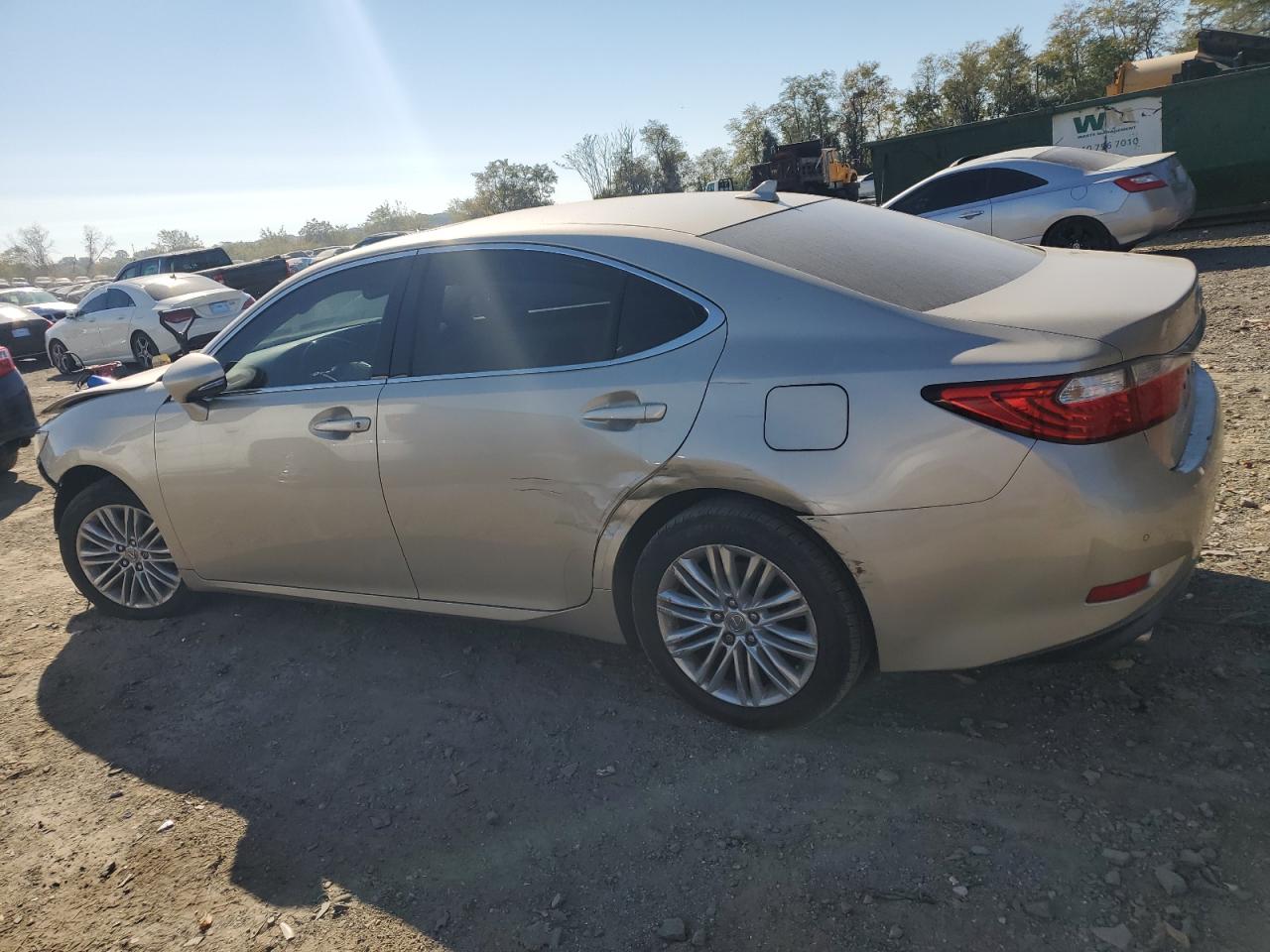 2013 Lexus ES - Image 2