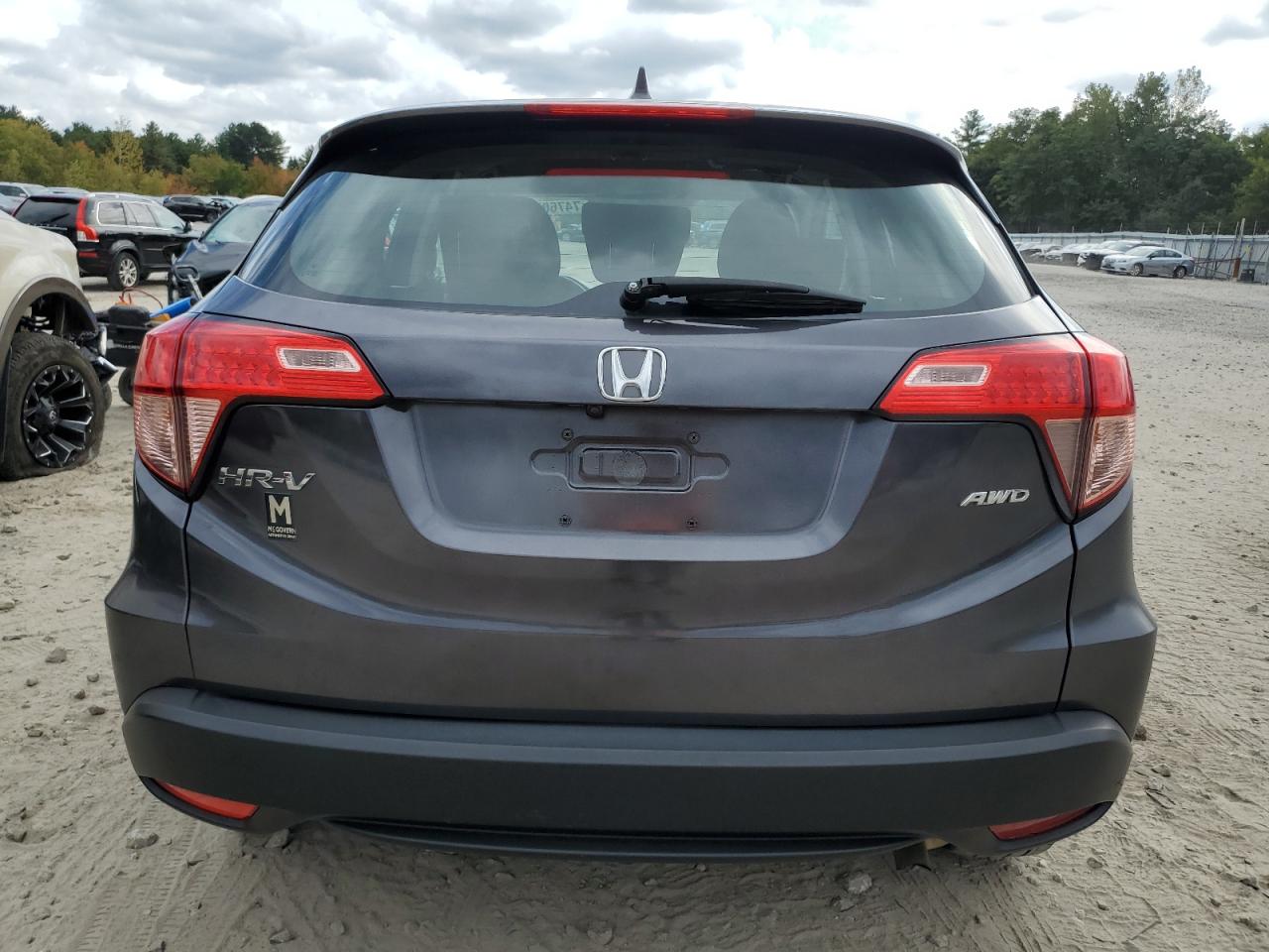 3CZRU6H38HG700380 2017 Honda Hr-V Lx