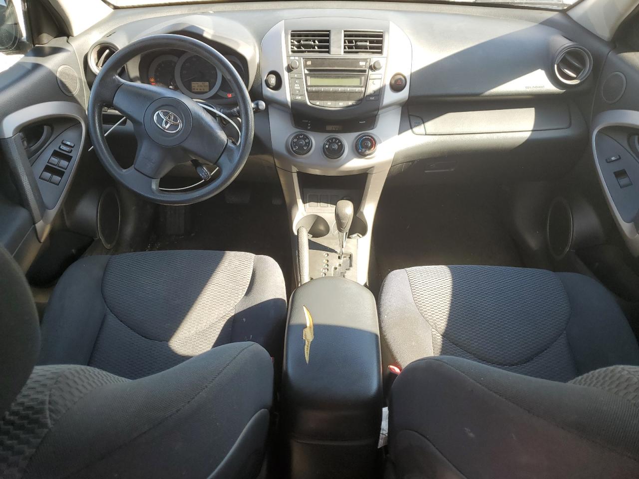 2006 Toyota RAV 4 - Image 8