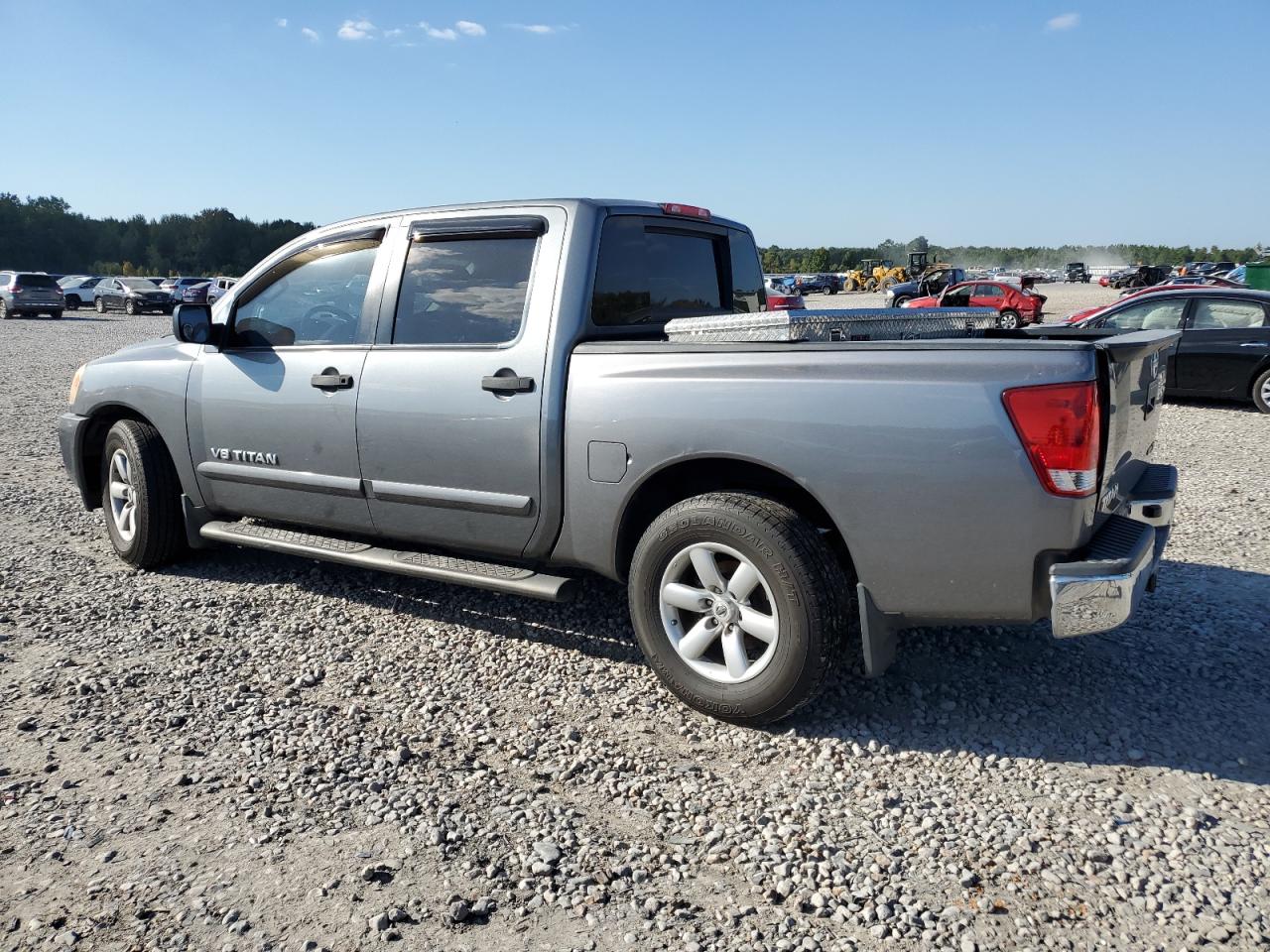 1N6BA0ED2DN313302 2013 Nissan Titan S