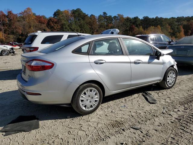  FORD FIESTA 2019 Silver