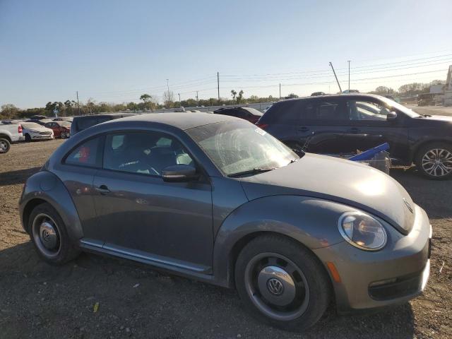  VOLKSWAGEN BEETLE 2012 Серый