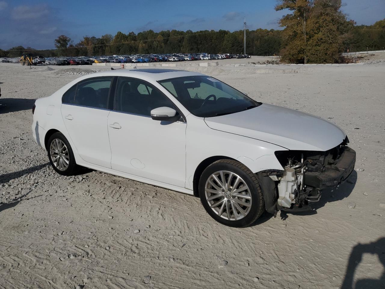 2016 Volkswagen Jetta - Image 4