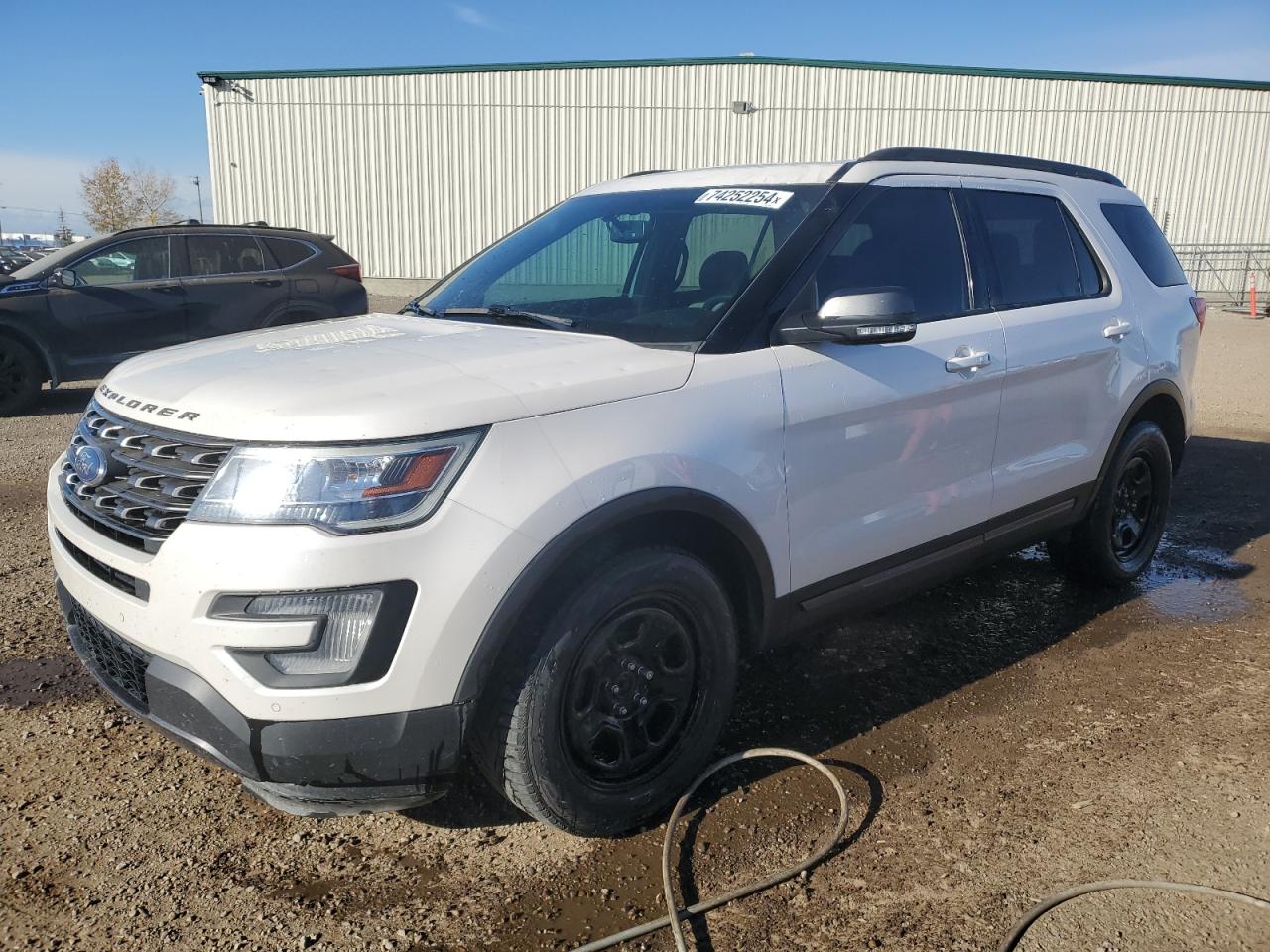 1FM5K8D85HGC63999 2017 FORD EXPLORER - Image 1