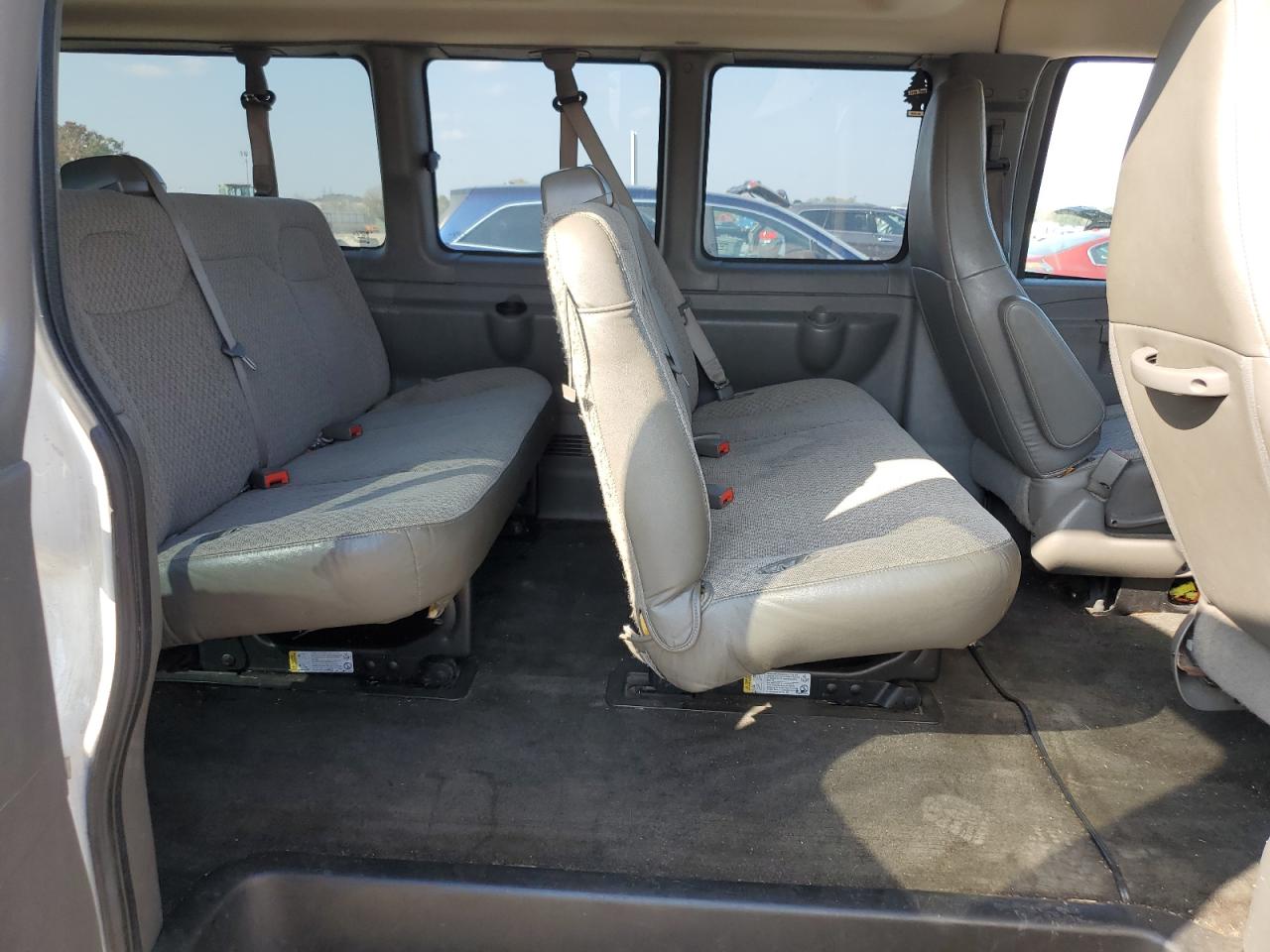 2018 Chevrolet Express G3500 Lt VIN: 1GAZGPFG9J1268436 Lot: 77647334