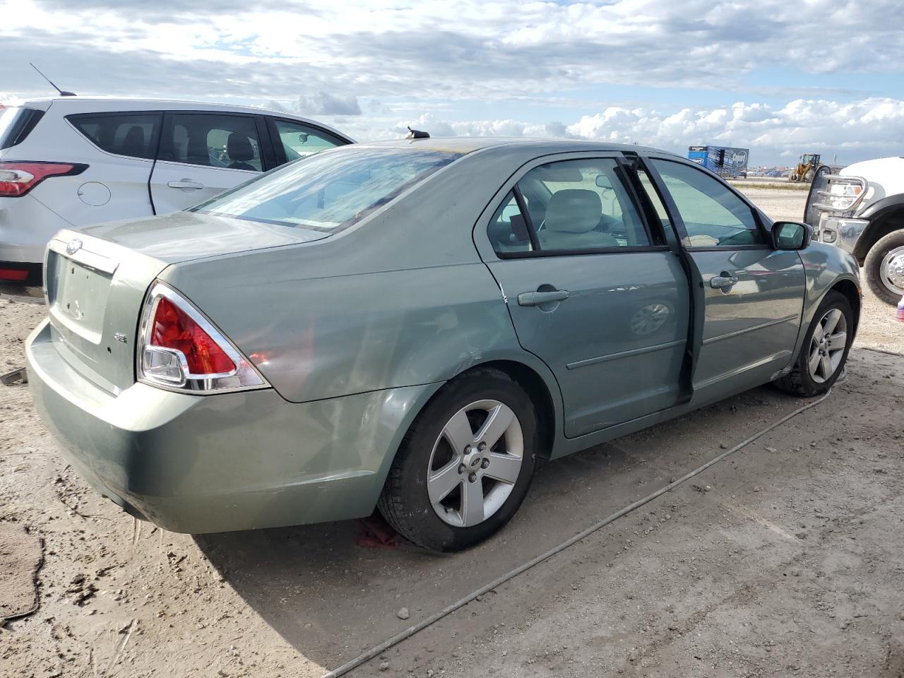 2008 Ford Fusion - Image 3