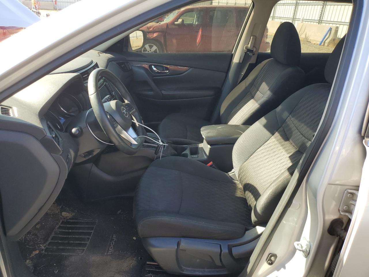 2018 Nissan Rogue - Image 7