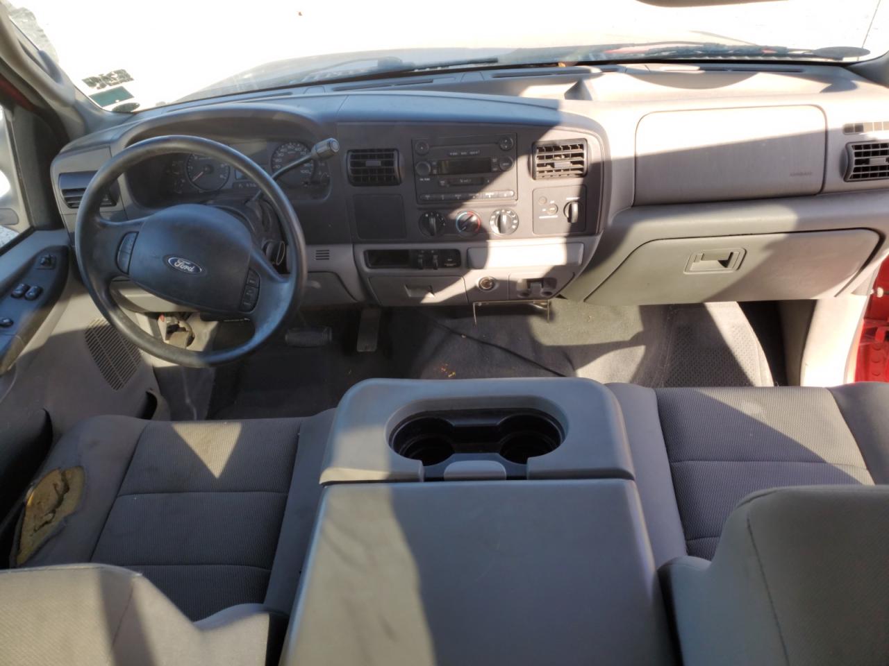 2005 Ford F250 - Image 8