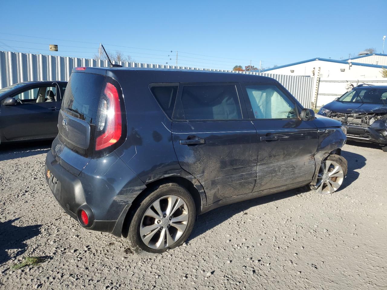 VIN KNDJP3A58F7202726 2015 KIA SOUL no.3