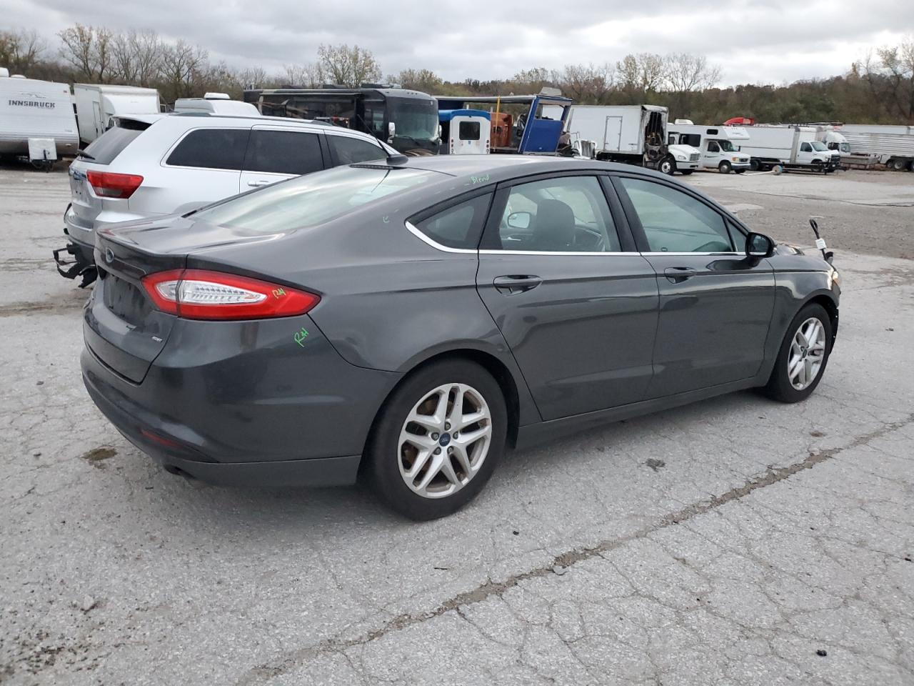 2016 Ford Fusion - Image 3