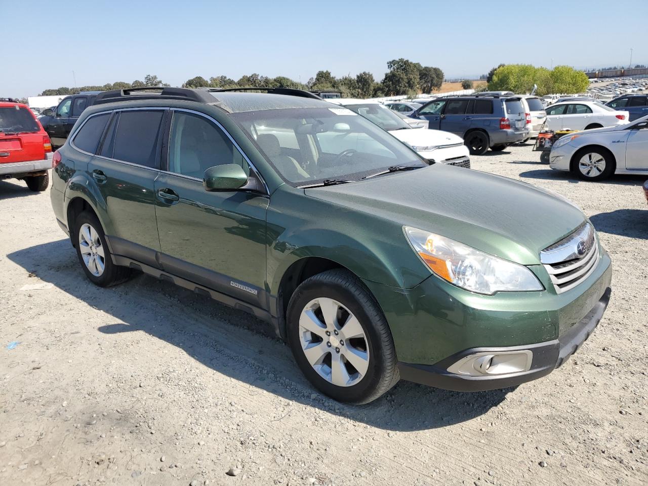 2010 Subaru Outback - Image 4