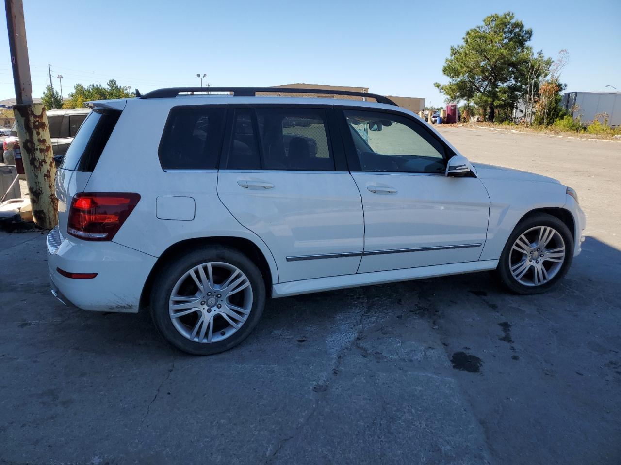 VIN WDCGG5HBXFG408545 2015 MERCEDES-BENZ GLK-CLASS no.3