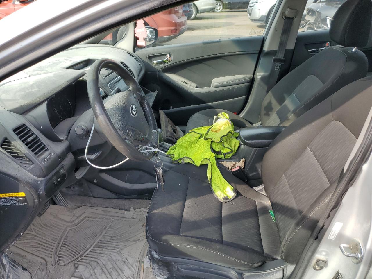 2016 Kia Forte - Image 7