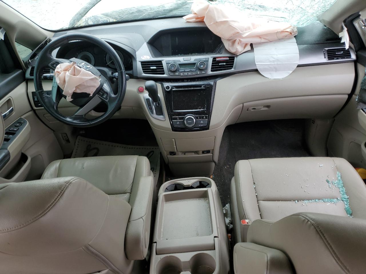 2017 Honda Odyssey - Image 8