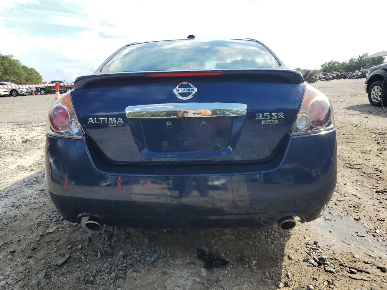 2012 Nissan Altima - Image 6