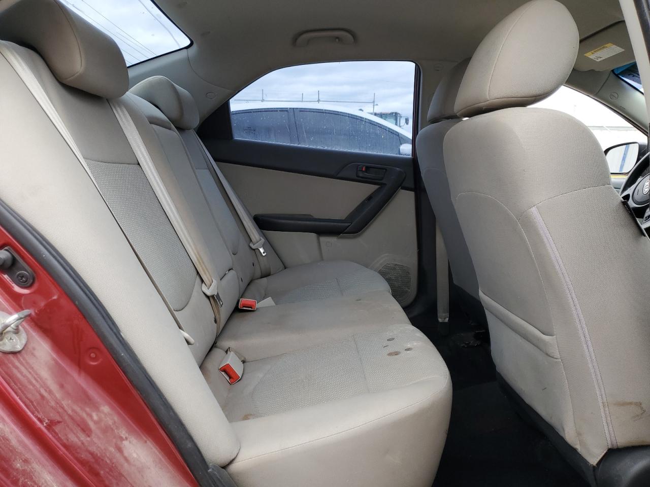 2010 Kia Forte - Image 10