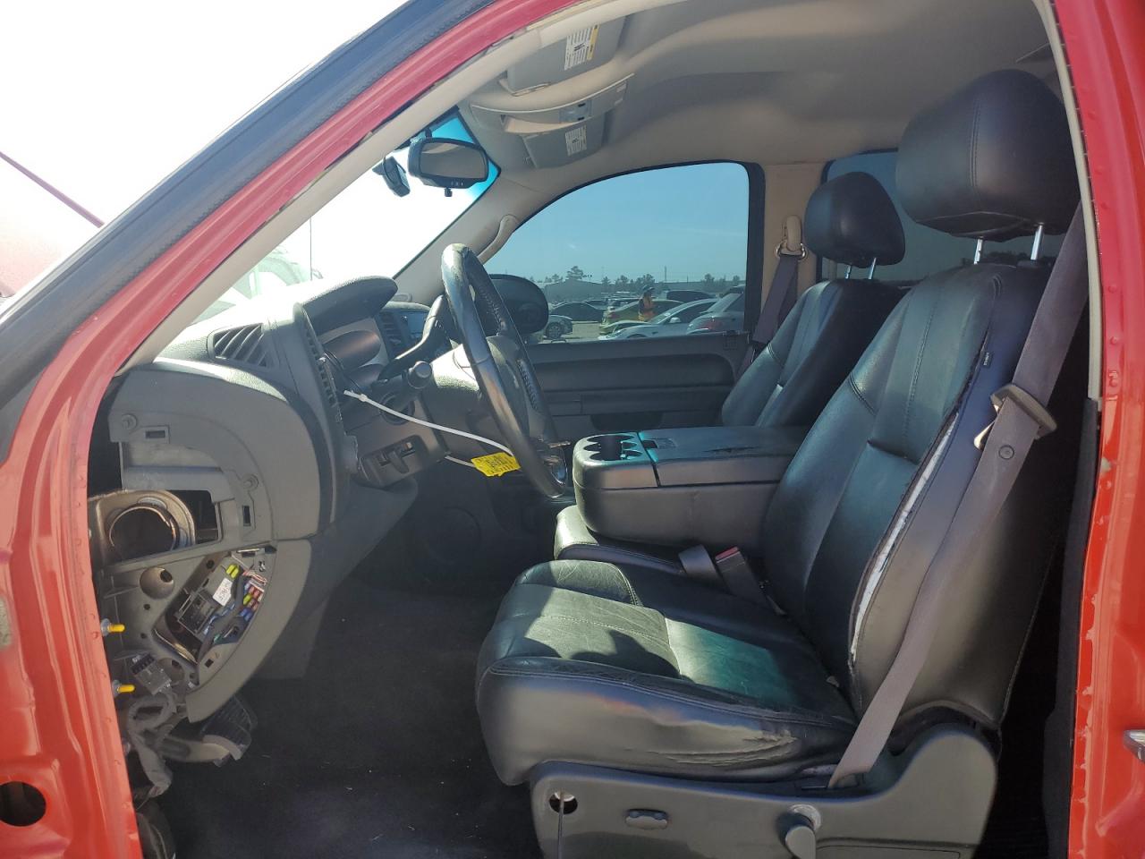 2011 Chevrolet Silverado - Image 7