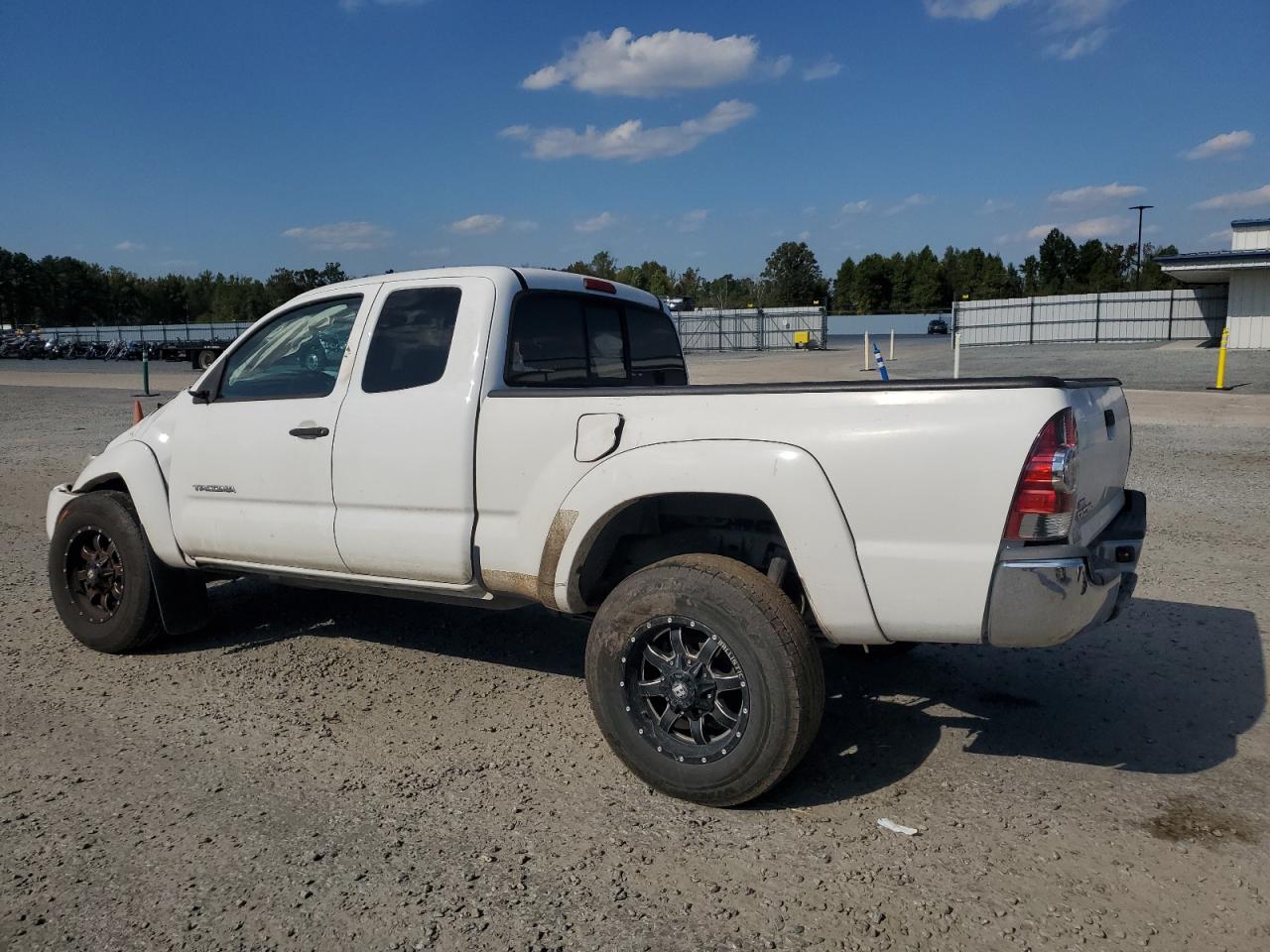 VIN 5TFTX4GN7DX024844 2013 TOYOTA TACOMA no.2