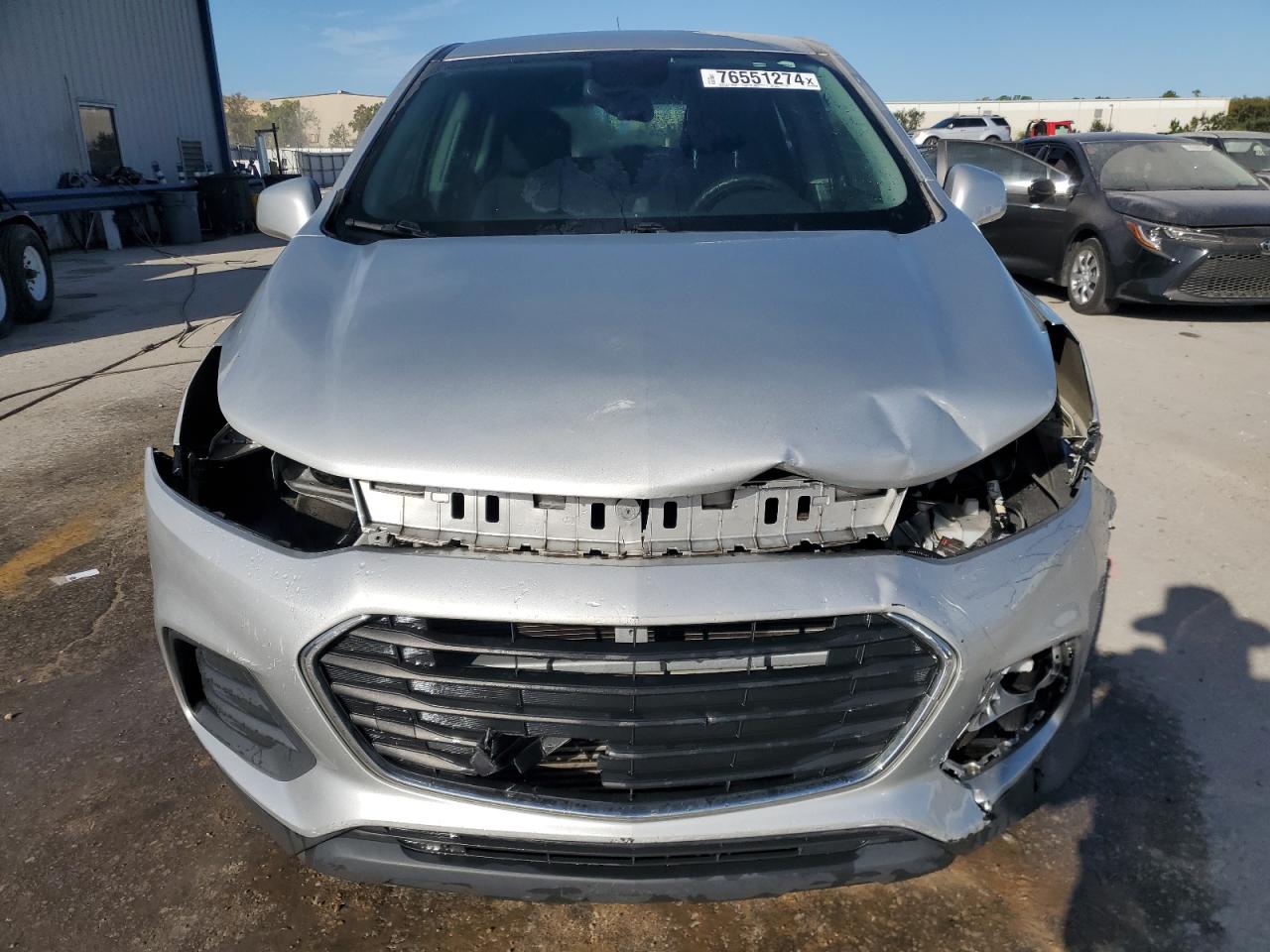 VIN 3GNCJKSB7KL305707 2019 CHEVROLET TRAX no.5