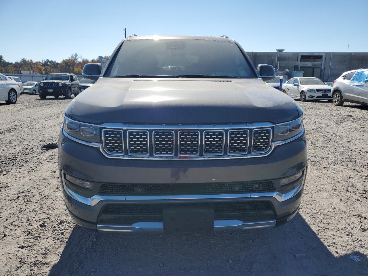 2022 Jeep Grand Wagoneer - Image 5