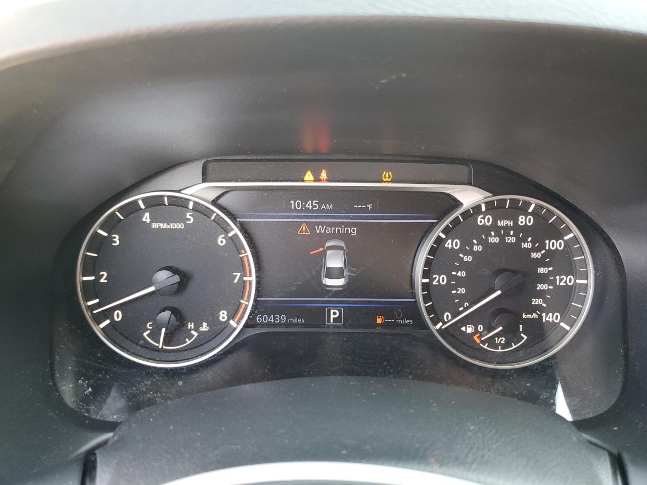 2019 Nissan Altima - Image 9