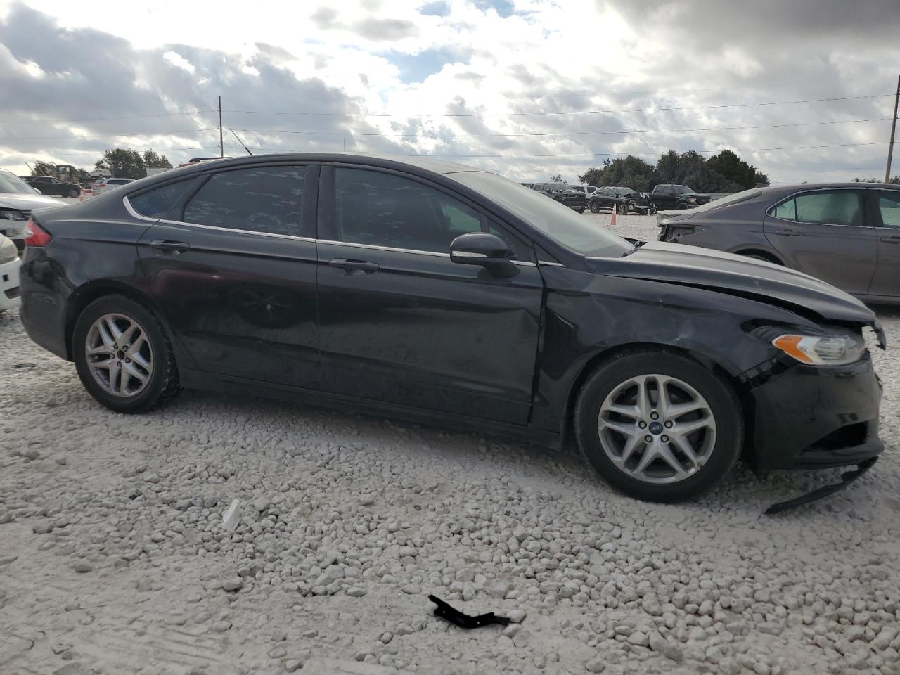 2015 Ford Fusion - Image 4