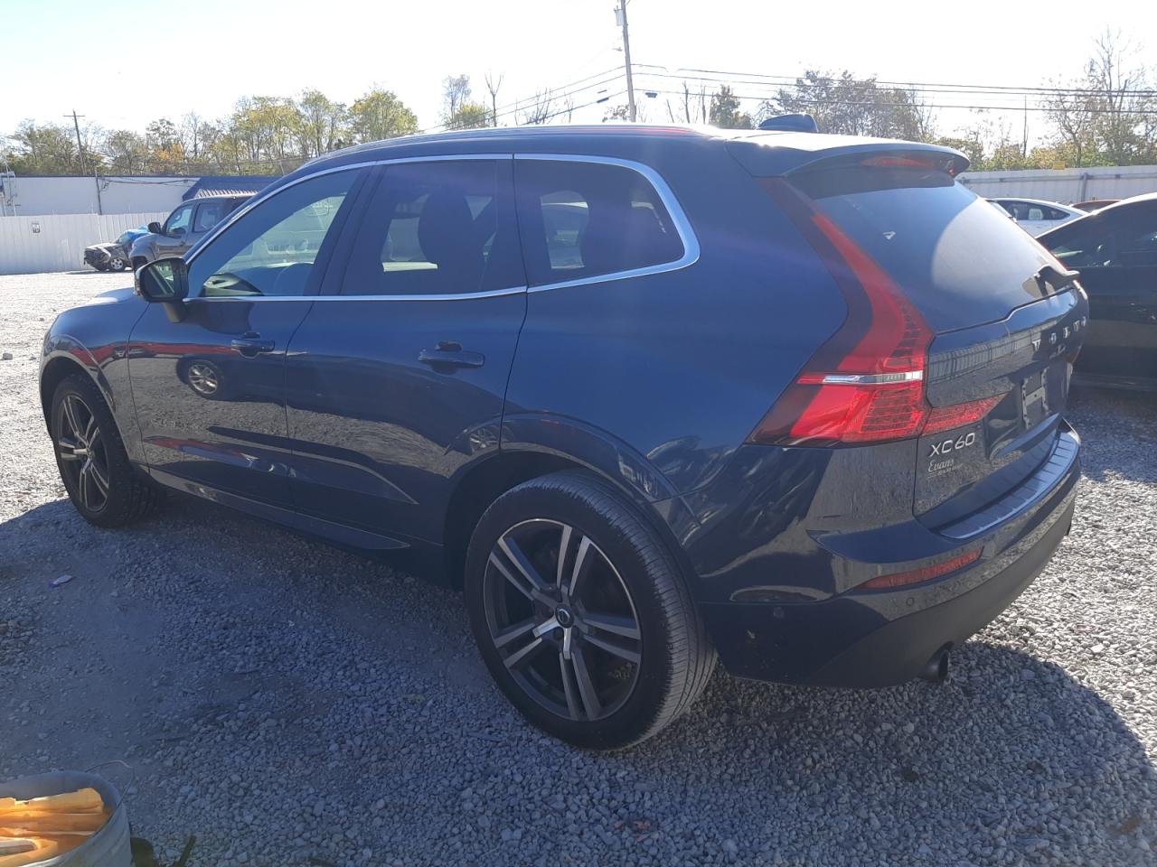 VIN YV4A22RK0K1386752 2019 VOLVO XC60 no.2