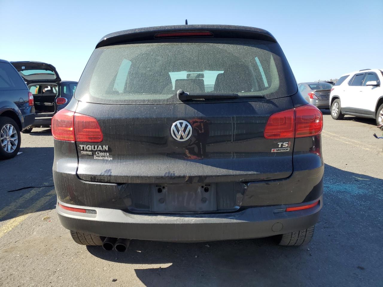 2017 Volkswagen Tiguan S VIN: WVGBV7AX7HK043776 Lot: 76123874