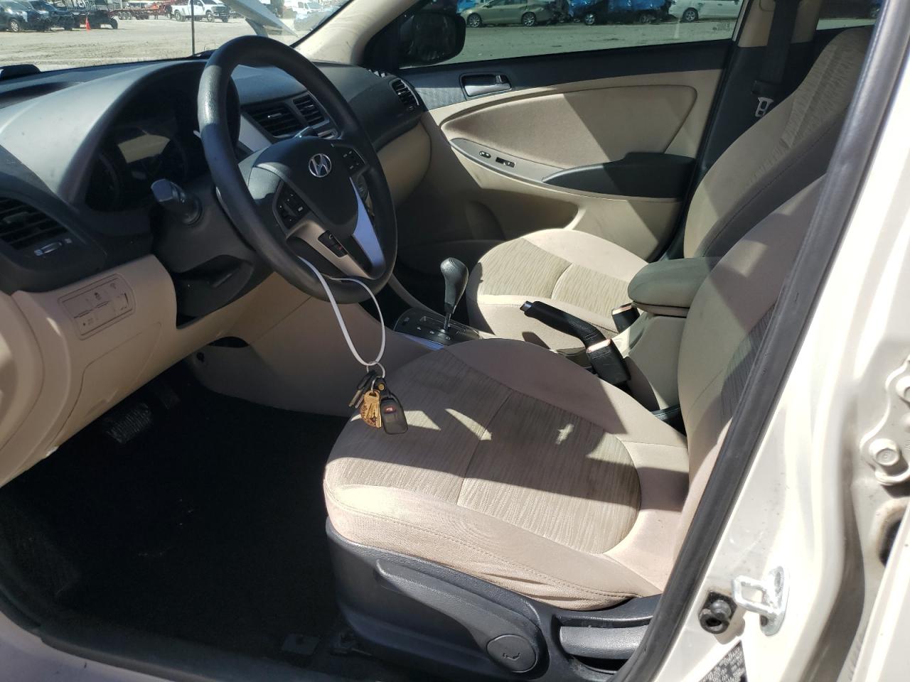 2016 Hyundai Accent - Image 7