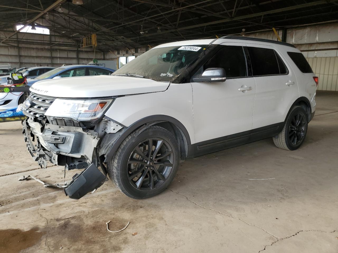 1FM5K7D81HGD42600 2017 FORD EXPLORER - Image 1