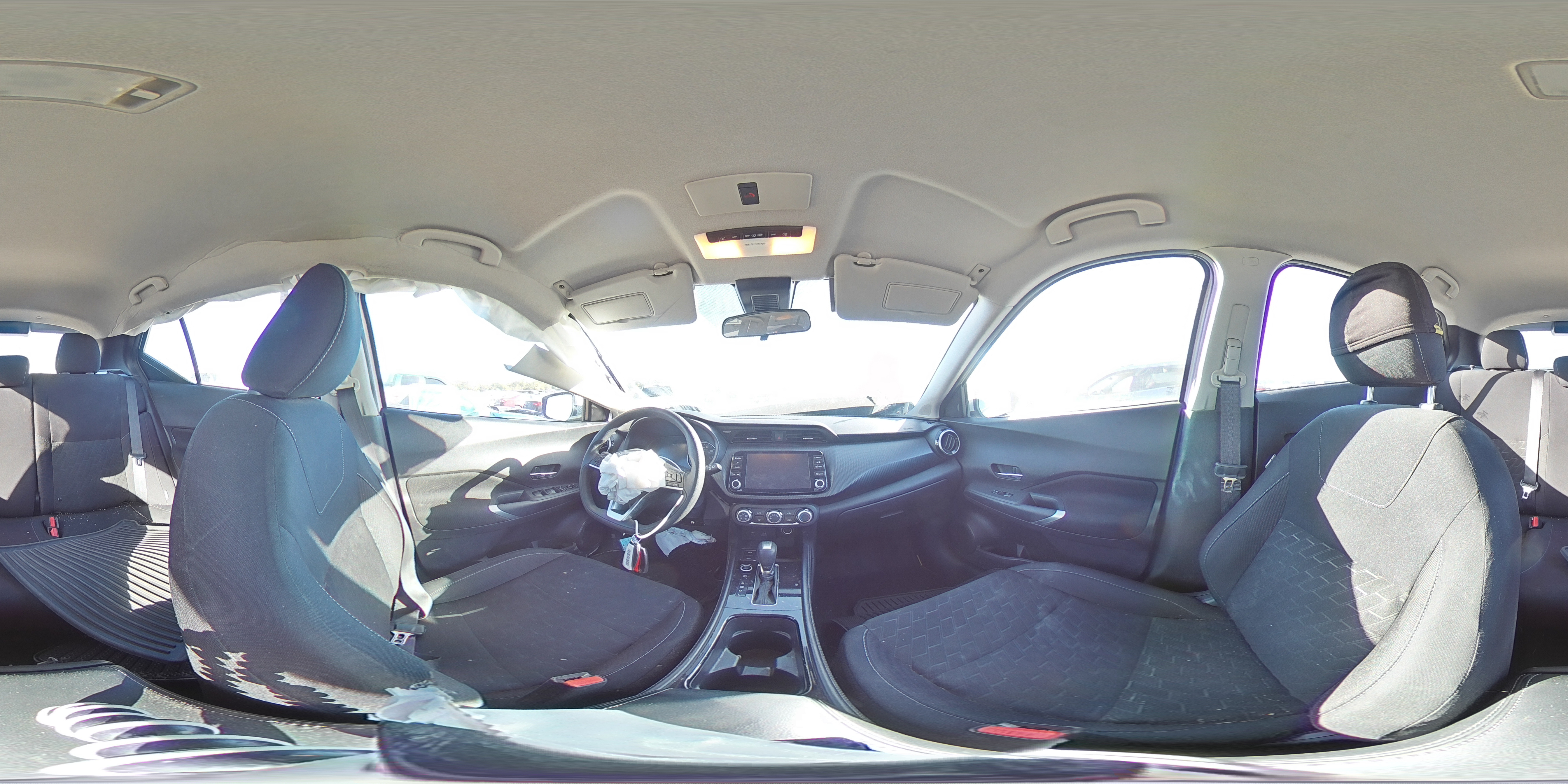2024 Nissan Kicks - Image 14