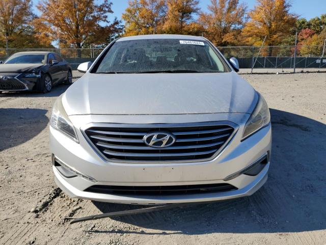  HYUNDAI SONATA 2015 Сріблястий