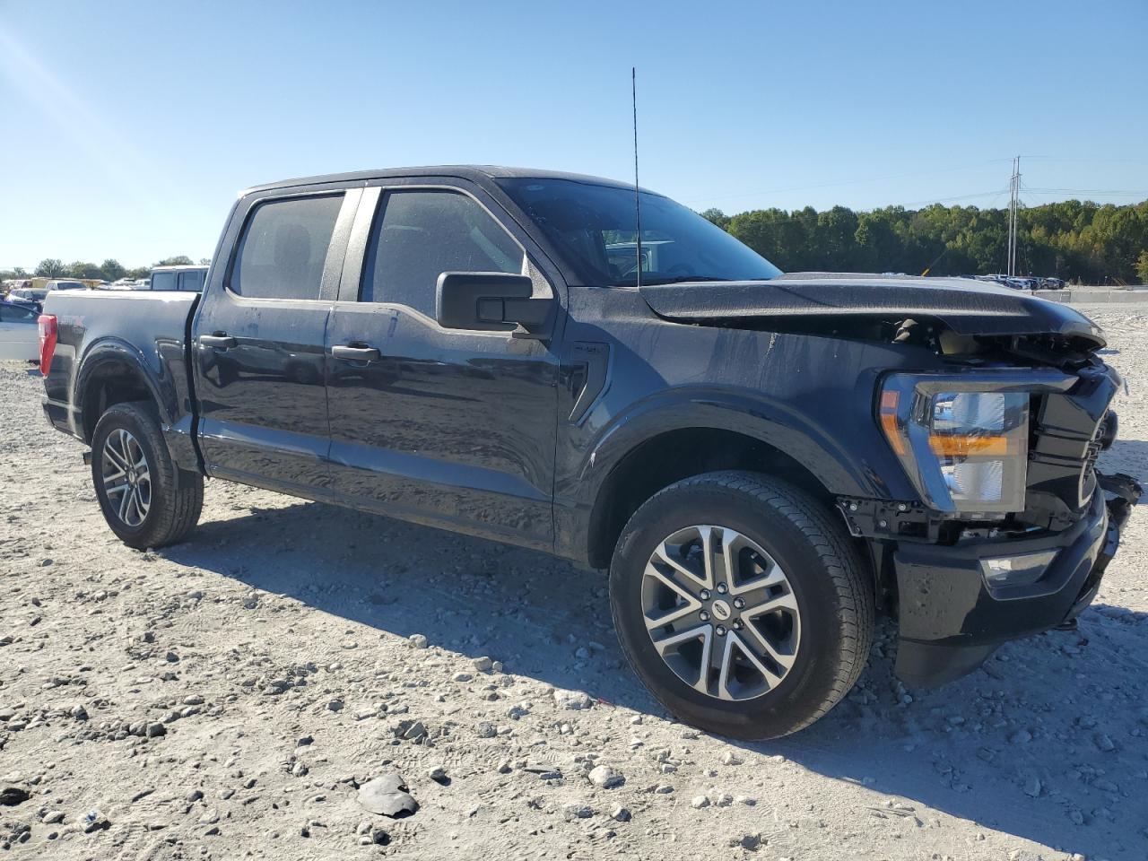 2023 Ford F-150 - Image 4