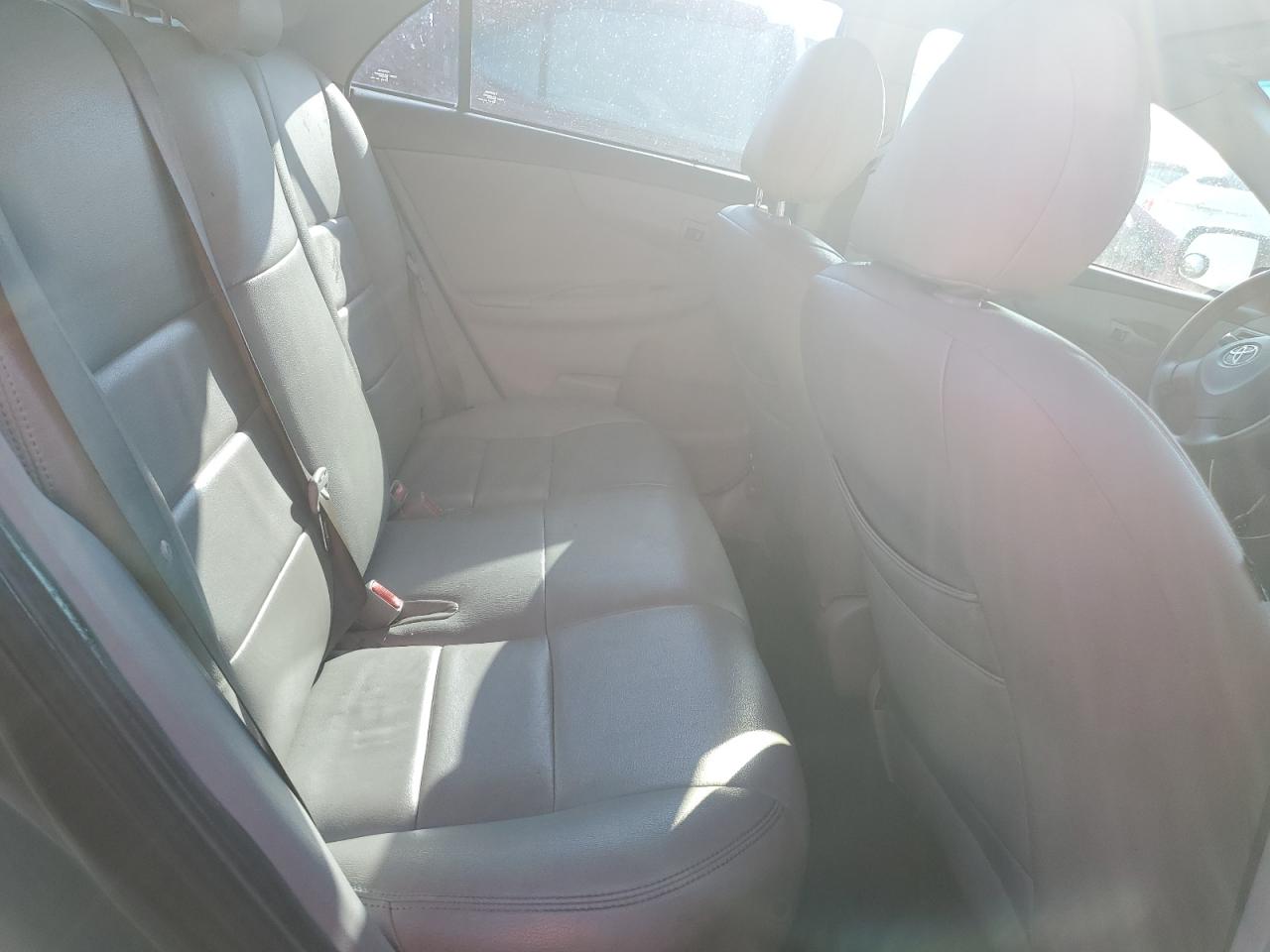2012 Toyota Corolla - Image 10