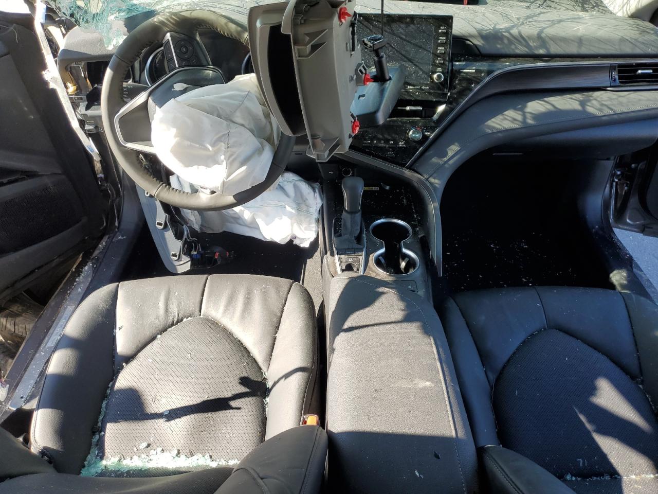 2024 Toyota Camry - Image 8