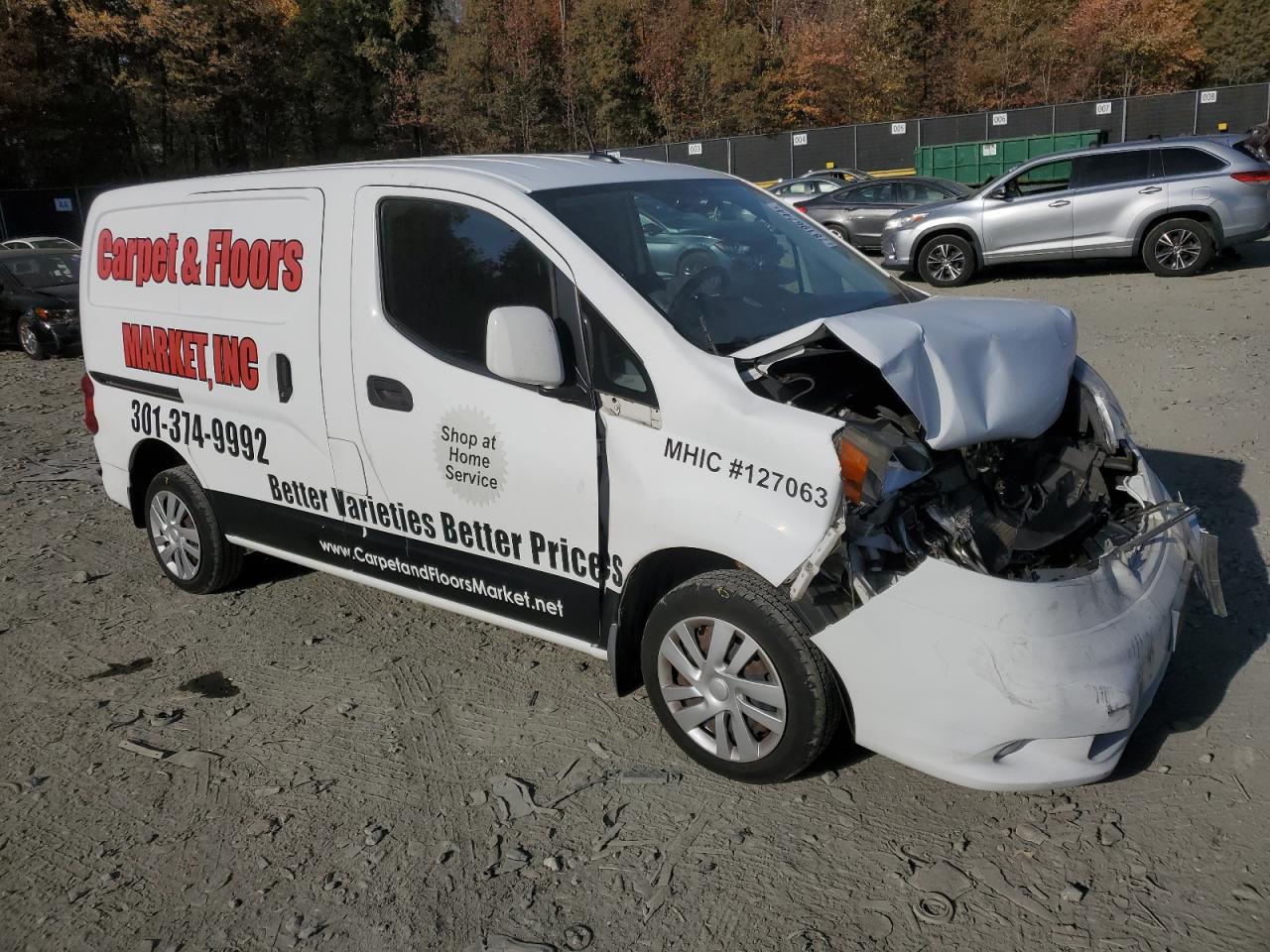 2014 Nissan NV - Image 4