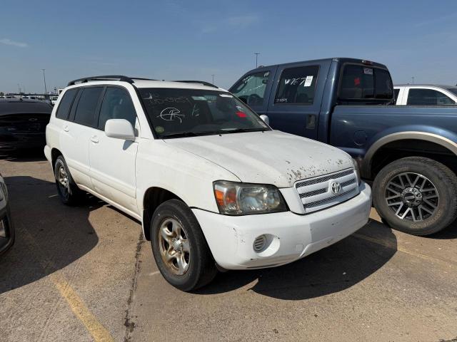 2004 Toyota Highlander Base