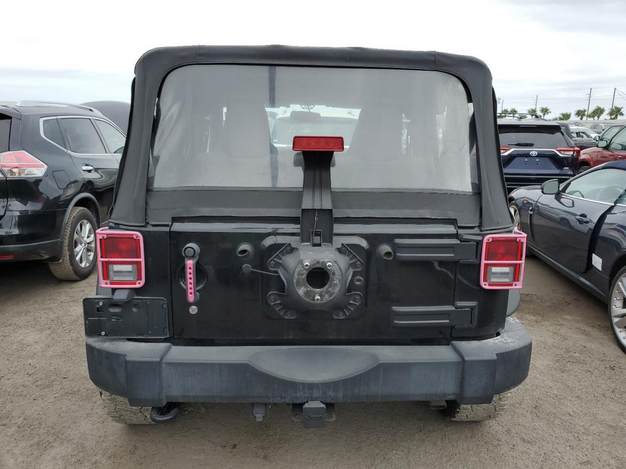 2016 Jeep Wrangler Sport VIN: 1C4AJWAGXGL134281 Lot: 75927114