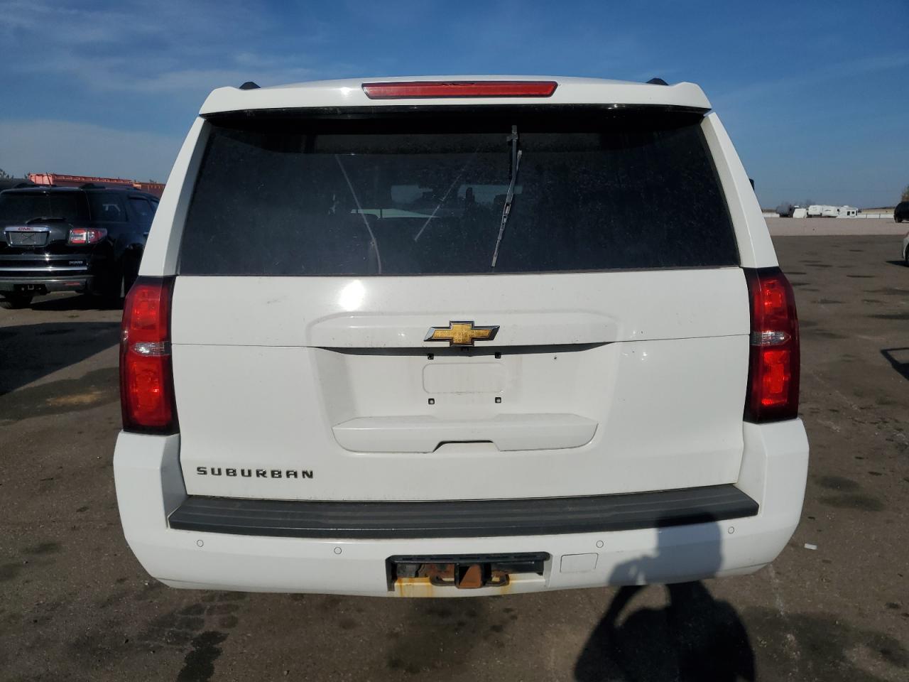 1GNSKJKC4FR696180 2015 Chevrolet Suburban K1500 Lt