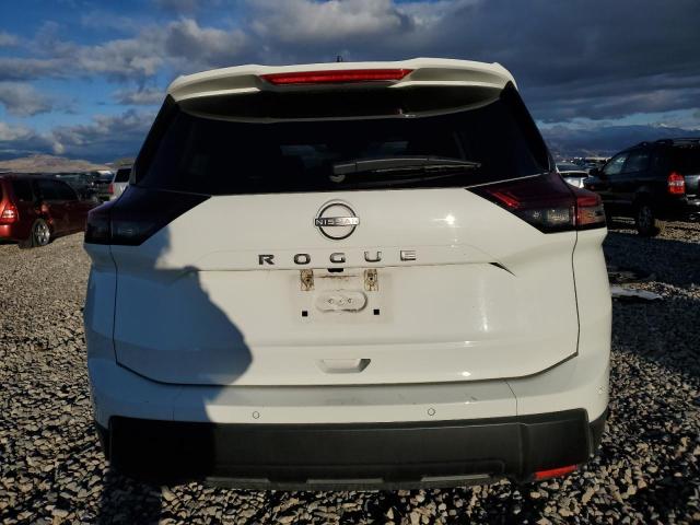 5N1BT3AA5RC681451 Nissan Rogue S 6