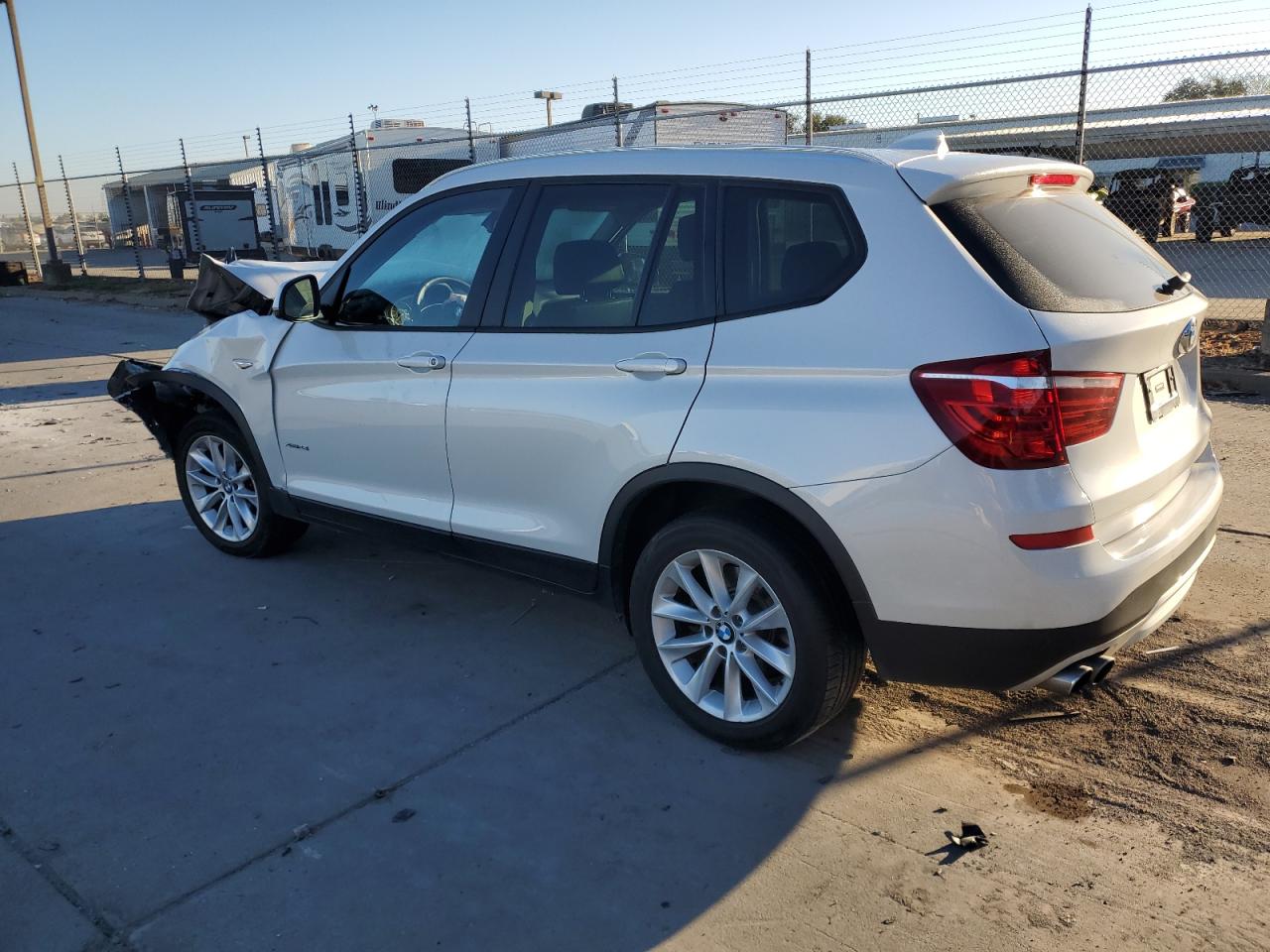 VIN 5UXWX9C58G0D73073 2016 BMW X3 no.2