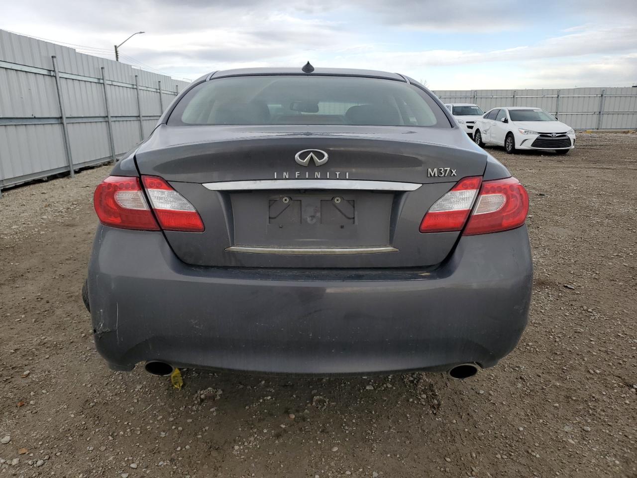 2011 Infiniti M37 X VIN: JN1BY1AR2BM371065 Lot: 74764014