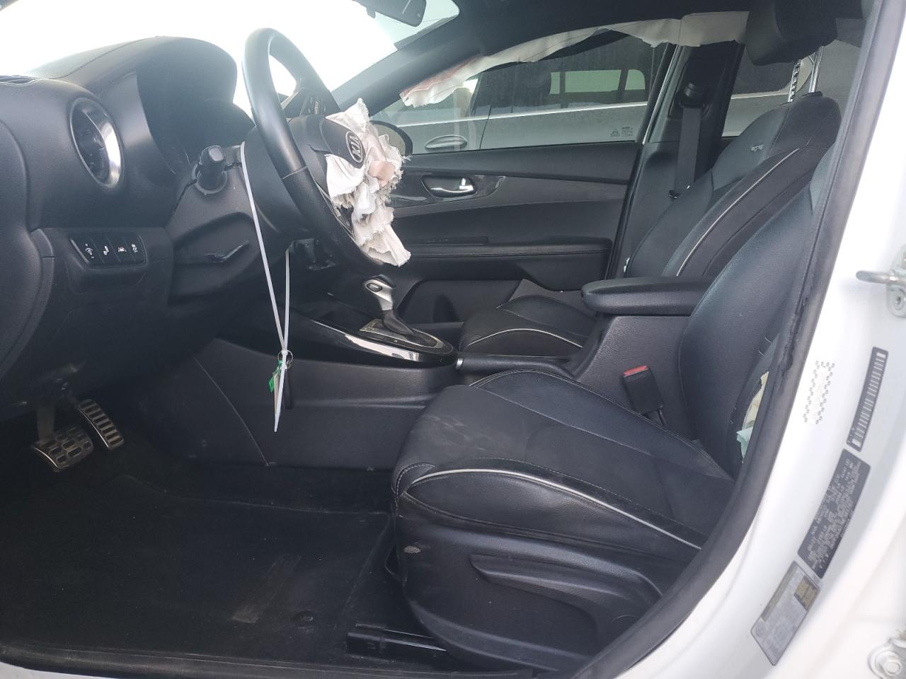 2021 Kia Forte - Image 7