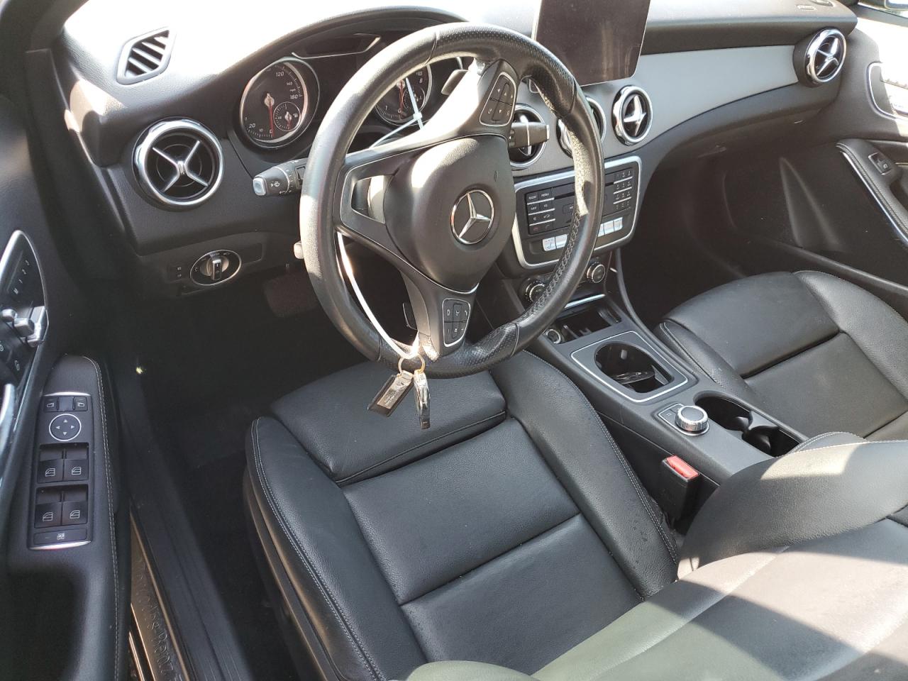 2020 Mercedes-Benz GLA-klasse - Image 8
