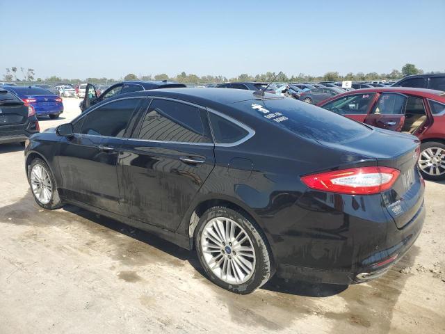 Sedans FORD FUSION 2016 Czarny